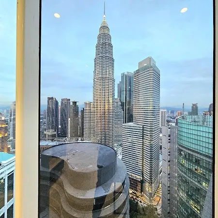 Sky Suites Klcc By Ali Kuala Lumpur Exterior photo